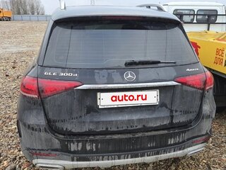 2021 Mercedes-Benz GLE 300 d II (V167), чёрный, 6000000 рублей, вид 4