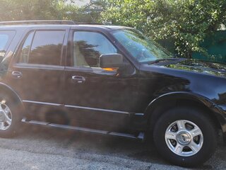 2005 Ford Expedition II, чёрный, 1800000 рублей, вид 4