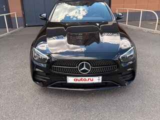 2020 Mercedes-Benz E-Класс 200 V (W213, S213, C238), чёрный, 4000000 рублей, вид 3