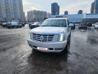 2010 Cadillac Escalade III, белый, 1400000 рублей, вид 1