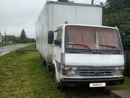 2012 TATA 613, белый, 780000 рублей, вид 1