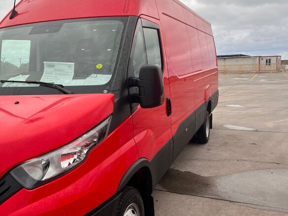2024 Iveco Daily, синий, 8500000 рублей - вид 22