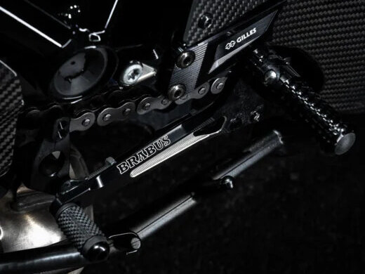 2026 KTM 1390 Super Duke R, чёрный, 6850000 рублей - вид 4
