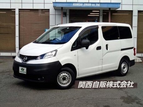 Nissan NV200