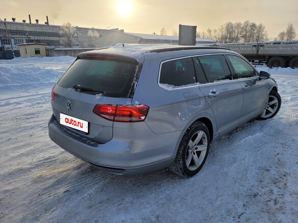 2017 Volkswagen Passat DSG7 B8, серый, 1550000 рублей - вид 5