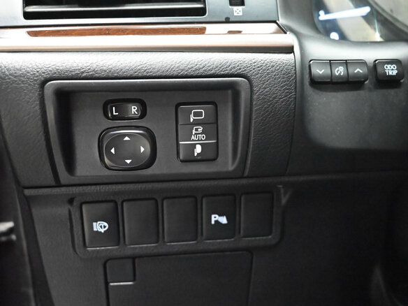 2013 Lexus ES 250 VI, коричневый, 2250000 рублей - вид 17