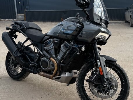 2021 Harley-Davidson Pan America Special, серый, 1700000 рублей, вид 1