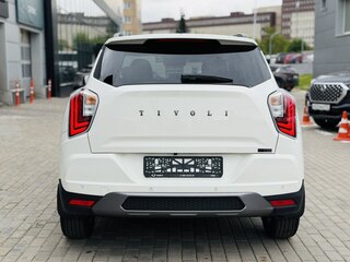 2025 KGM Tivoli, белый, 3600000 рублей, вид 5