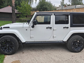 2013 Jeep Wrangler III (JK), белый, 2900000 рублей, вид 3