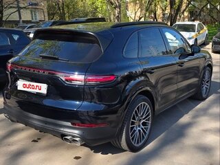 2020 Porsche Cayenne S III, синий, 7100000 рублей, вид 3