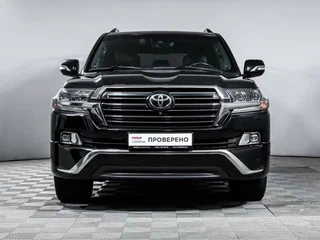 2017 Toyota Land Cruiser 200 Series Рестайлинг 2, чёрный, 7472000 рублей, вид 2