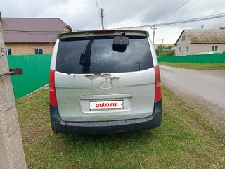2009 Hyundai Grand Starex I, серебристый, 900000 рублей, вид 3