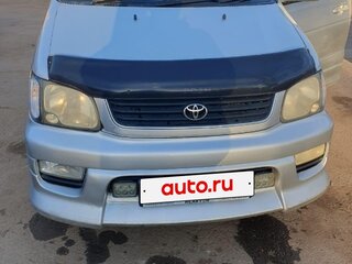 1999 Toyota Town Ace Noah III, серебристый, 700000 рублей, вид 1