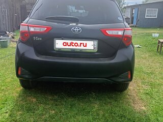 2018 Toyota Vitz III (XP130) Рестайлинг 2, чёрный, 850000 рублей, вид 4