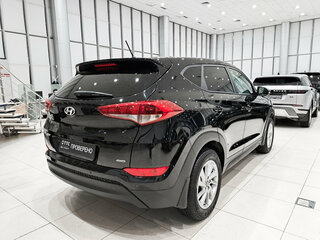 2016 Hyundai Tucson III, чёрный, 2050000 рублей, вид 5
