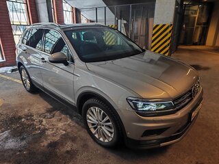 2017 Volkswagen Tiguan II, серый, 1950000 рублей, вид 2