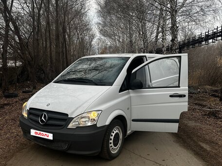 2013 Mercedes-Benz Vito, белый, 1500000 рублей, вид 2