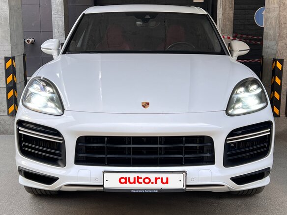 2018 Porsche Cayenne Turbo III, белый, 7990000 рублей - вид 12