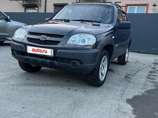 2015 Chevrolet Niva I Рестайлинг, серый, 560000 рублей, вид 1
