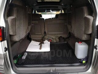 2001 Nissan Elgrand I (E50), белый, 780000 рублей, вид 3