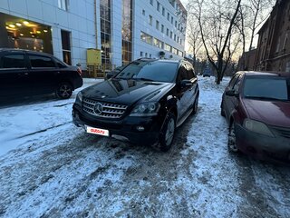 2008 Mercedes-Benz M-Класс 320 II (W164), чёрный, 1800000 рублей, вид 3