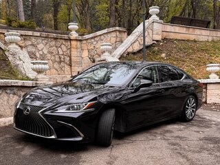 2018 Lexus ES 250 VII, чёрный, 3320000 рублей, вид 2
