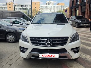 2015 Mercedes-Benz M-Класс 400 III (W166), белый, 2999000 рублей, вид 1