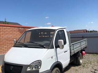 2004 ГАЗ ГАЗель (3302), белый, 550000 рублей, вид 2