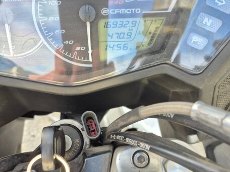2015 CFMoto 650TK, серебристый, 360000 рублей, вид 4