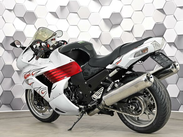 2007 Kawasaki ZZR 1400, белый, 599000 рублей - вид 7