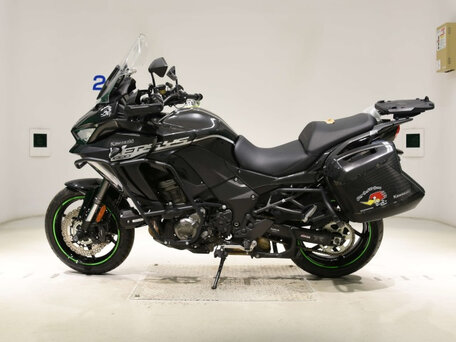 2020 Kawasaki Versys 1000, чёрный, 1090000 рублей, вид 2