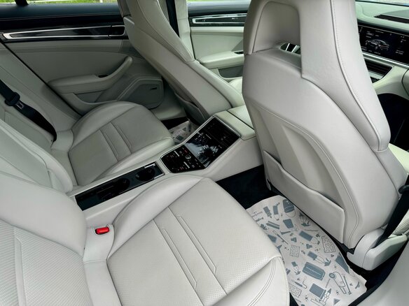 2016 Porsche Panamera Turbo II, серый, 7190000 рублей - вид 26