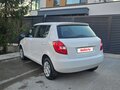 2012 Skoda Fabia II Рестайлинг, белый, 480000 рублей - вид 4