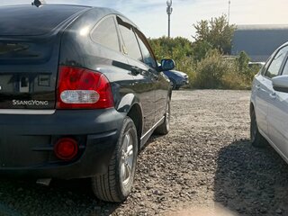 2008 SsangYong Actyon I, чёрный, 700000 рублей, вид 2