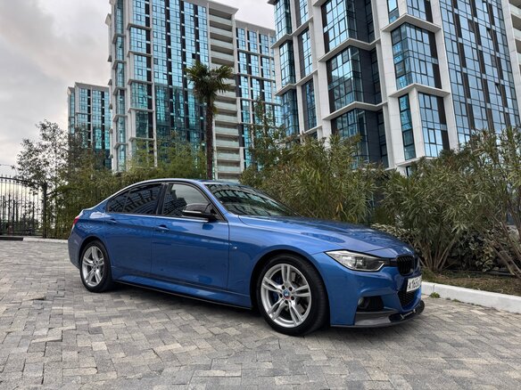 2012 BMW 3 серии 320i xDrive VI (F3x), синий, 1850000 рублей - вид 15