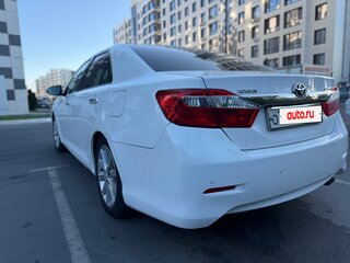 2014 Toyota Camry VII (XV50), белый, 1700000 рублей, вид 5
