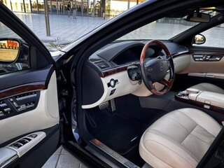 2008 Mercedes-Benz S-Класс 450 V (W221), чёрный, 1400000 рублей, вид 4