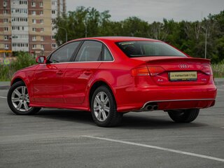 2011 Audi A4 IV (B8), красный, 959000 рублей, вид 2