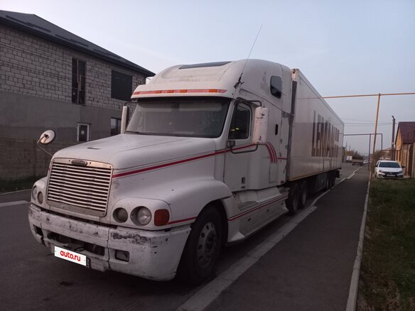 2003 Freightliner Century Class, белый, 1300000 рублей