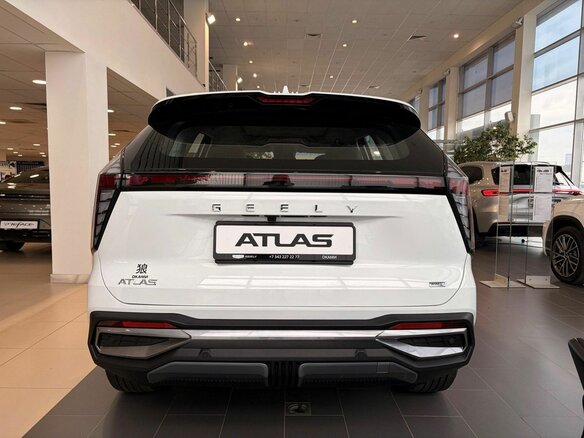 2026 Geely Atlas II, белый, 3909990 рублей - вид 9