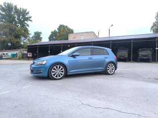 2015 Volkswagen Golf VII, синий, 1350000 рублей, вид 3