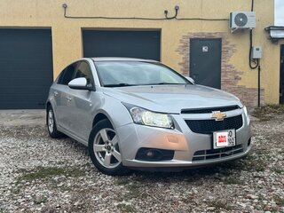 2012 Chevrolet Cruze I, серебристый, 749999 рублей, вид 3