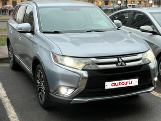 2016 Mitsubishi Outlander III Рестайлинг 2, серебристый, 1950000 рублей, вид 2