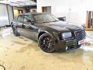 2004 Chrysler 300C I, чёрный, 2500000 рублей, вид 1