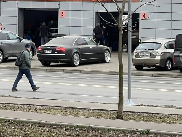 2006 Audi A8 II (D3) Рестайлинг, серый, 1100000 рублей - вид 14