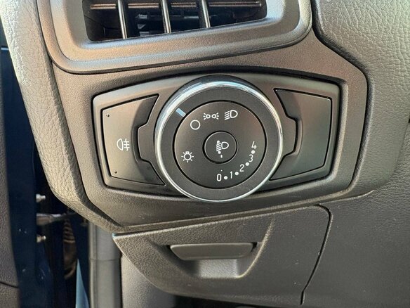 2012 Ford Focus III, синий, 700000 рублей - вид 12