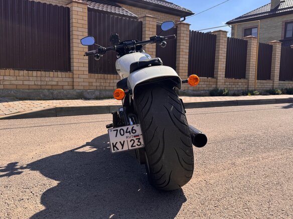 2019 Harley-Davidson Breakout, белый, 2350000 рублей - вид 4