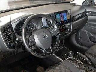 2019 Mitsubishi Outlander III Рестайлинг 3, коричневый, 1844254 рублей, вид 5