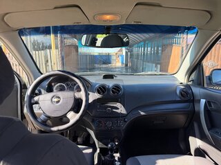 2008 Chevrolet Aveo I Рестайлинг, серебристый, 350000 рублей, вид 4