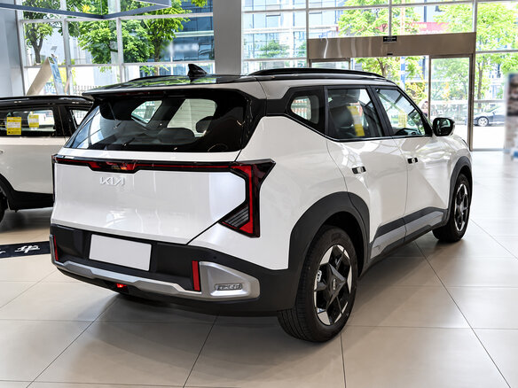 2026 Kia Seltos II China Market, белый, 2780911 рублей - вид 4